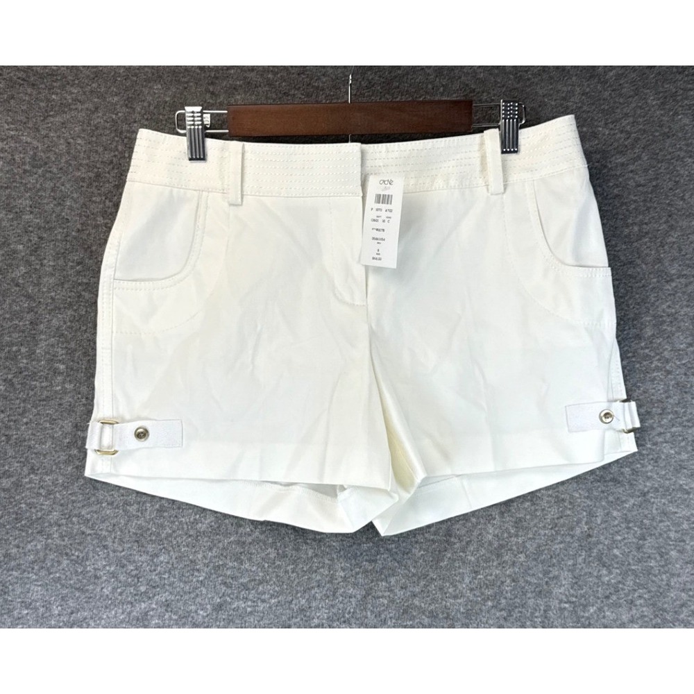 Cache Shorts Size 8 White Buckle Hem Cotton Blend Mid Rise Coastal Sexy Chic NWT